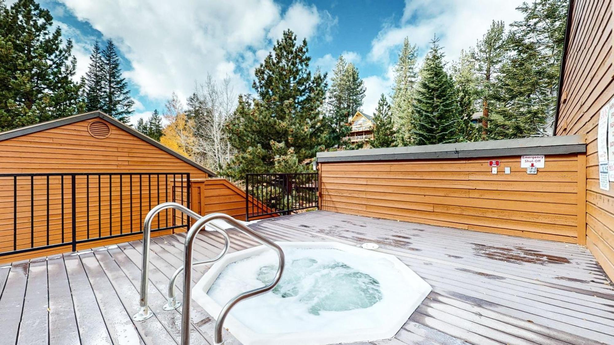 Helios North #6 Mammoth Lakes